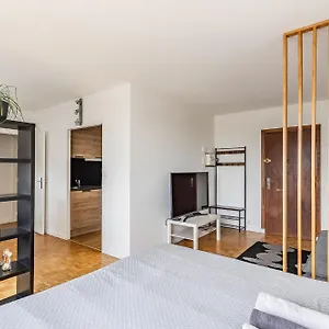 appartement-t1-confort-tete-dor-parc-doua.hotels-rhonealpes.com/